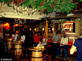 Kufstein: Salsa im Bolero - anklicken zum Vergröern - click to enlarge