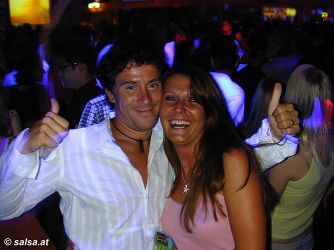 Wien: Salsa im Floridita - anklicken zum Vergr��ern - click to enlarge