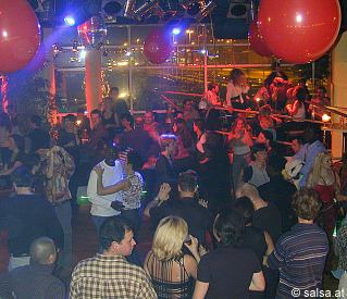 AXXES - click to enlarge - anklicken zum Vergr��ern, mit ALT+F4 wieder schliessen