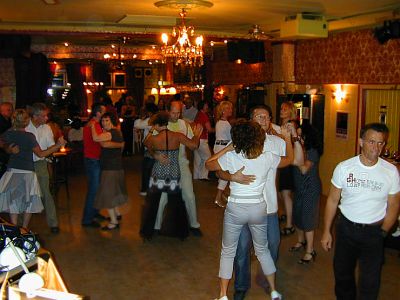 Salsa in Berlicum (near s�Hertogenbosch): De Witte Zwaan