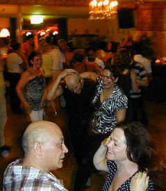 Salsa in Berlicum (near s�Hertogenbosch):De Witte Zwaan