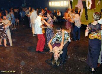 (anklicken zum Vergr��ern - click to enlarge)