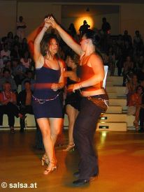Salsa im Gangolf in Bonn - anklicken zum Vergr��ern - click to enlarge