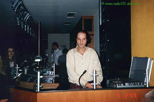 hei�e Salsa- und Merengue Sounds von DJ Silvio