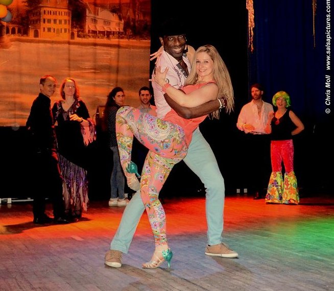 Karneval: Mundo Caribeno im Br&uuml;ckenforum - Natalie