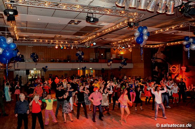 Salsa in Bonn: Carneval / Mundo Caribeno im Br&uuml;ckenforum