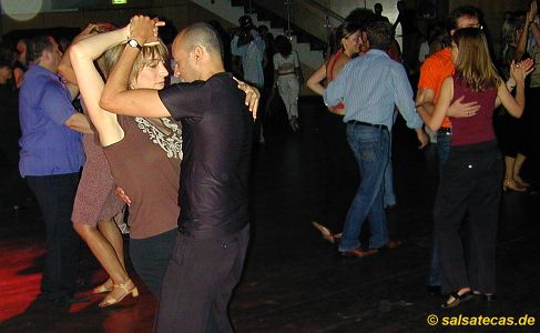 Salsa in Bonn: Mundo Caribeno im Br&uuml;ckenforum