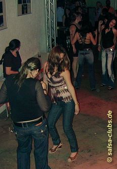 Salsa in Bonn: Mundo Caribeno im Br&uuml;ckenforum