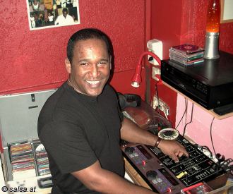 Salsa in Duisburg (anklicken zum Vergr��ern - click to enlarge)