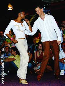 Salsaboot D�sseldorf