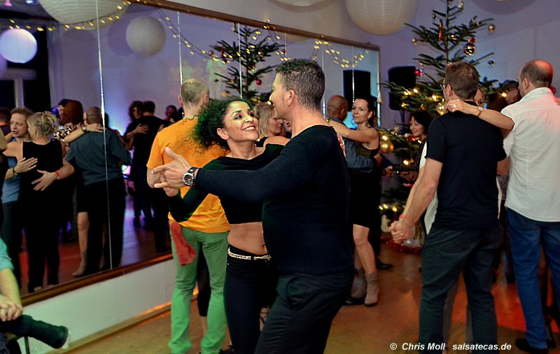 Weihnachts-Salsaparty am 20.12.2015 im Zollhaus (Willich-Kaarst bei D�sseldorf)