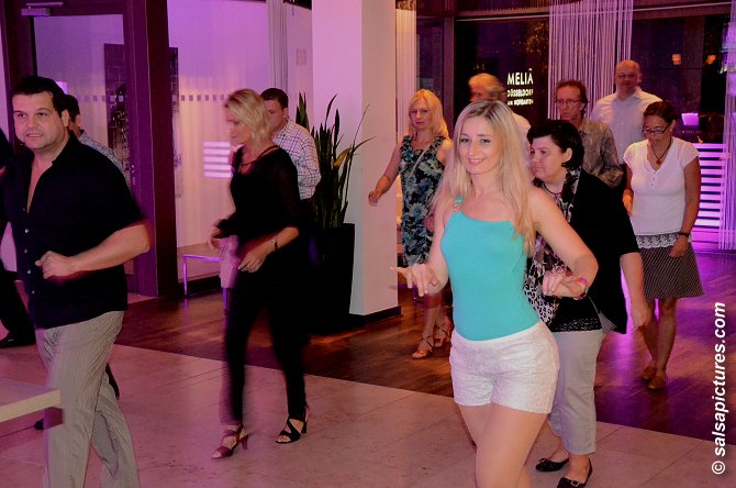 Salsa mit Natalie im Hotel Melia, D&uuml;sseldorf