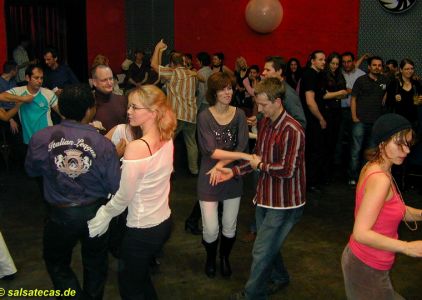 Salsa in der Palette, Halle (anklicken zum Vergr��ern)