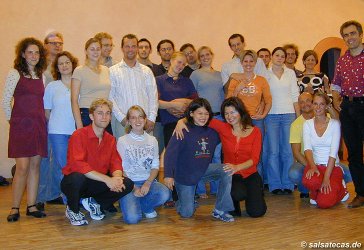 Salsa in der Waldorf-Schule (anklicken zum Vergr��ern - click to enlarge)