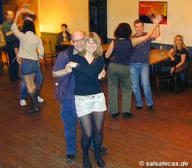 Salsa in H�hr-Grenzhausen bei Koblenz: die Gass