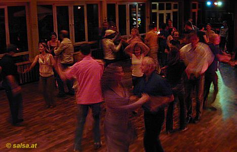 Salsa in Köln: Nonni Club