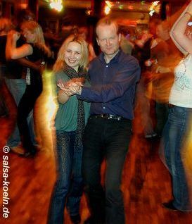Salsa in Köln: Nonni Club