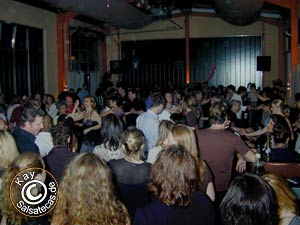 Salsa im Tanzloft, Köln