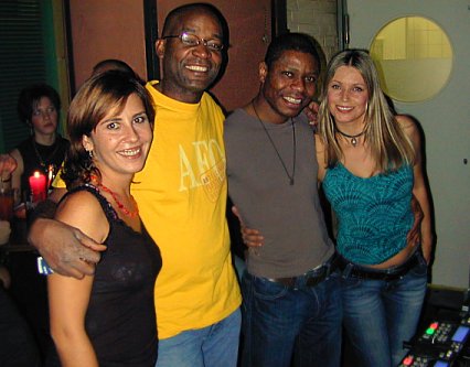 Salsa in Esslingen: Joe Pe&ntilde;as