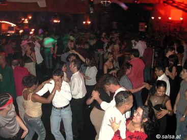 Salsa in Stuttgart (anklicken zum Vergr��ern - click to enlarge)