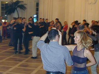 Salsa im Alten Kurhaus (anklicken zum Vergrößern, mit ALT+F4 wieder schliessen)