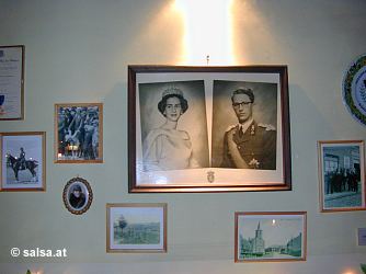 (click to enlarge - zum Vergrössern anklicken, mit ALT+F4 schliessen)