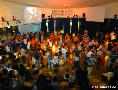 Salsa im Gangolf in Bonn - anklicken zum Vergrößern - click to enlarge